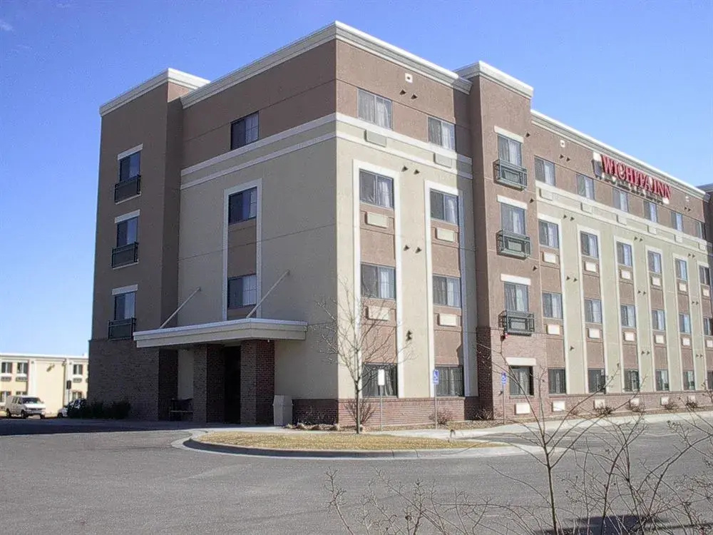 Americas Best Value Inn - Wichita West / Airport