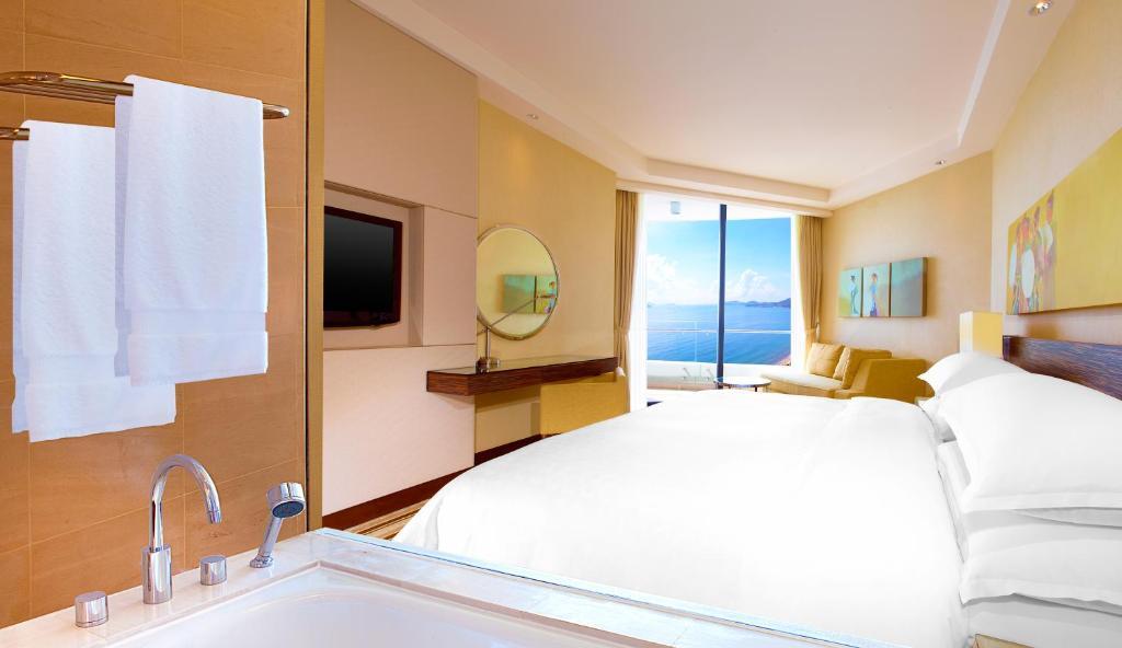 Sheraton Nha Trang Hotel & Spa