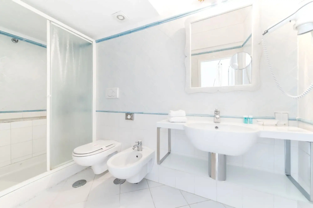 Hotel photo 37