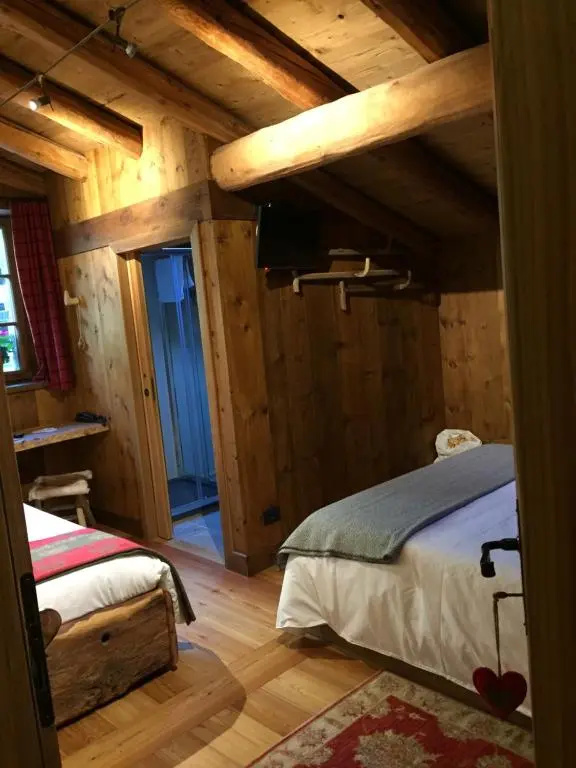 Comfort room
