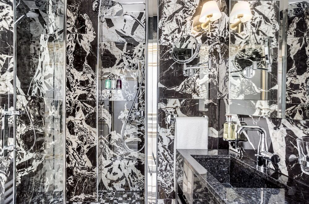 Hôtel Eiffel Kensington by null