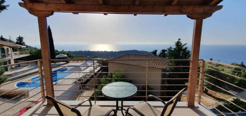 Eltheo Villas - Chambres
