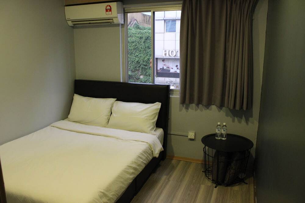 Town View Hotel
