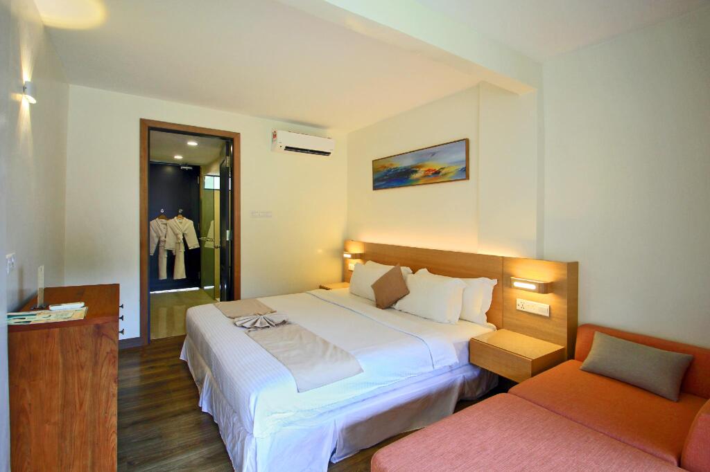 Bubu Long Beach Resort