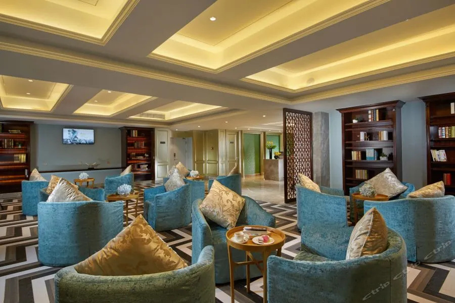 The Hotel V Zhenjiang Jingkou - фото 24