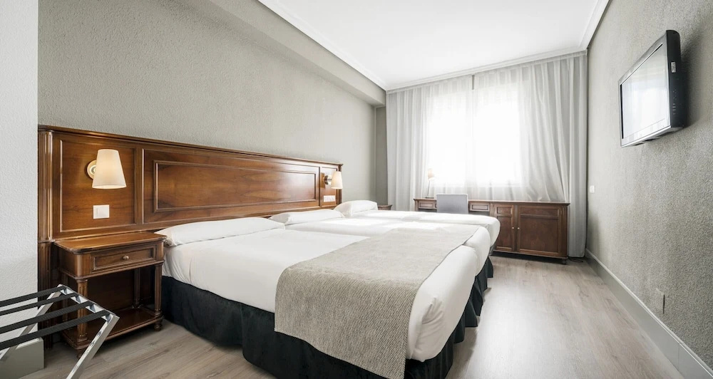 Hotel ILUNION Las Lomas - Chambres