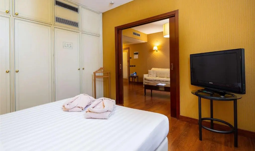 Best Western Air Hotel Linate Room Type - Family Room Best Western Air Hotel Linate Room Type - Family Room