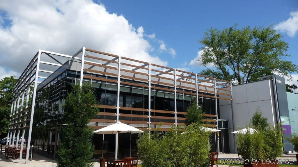 Beales Hotel