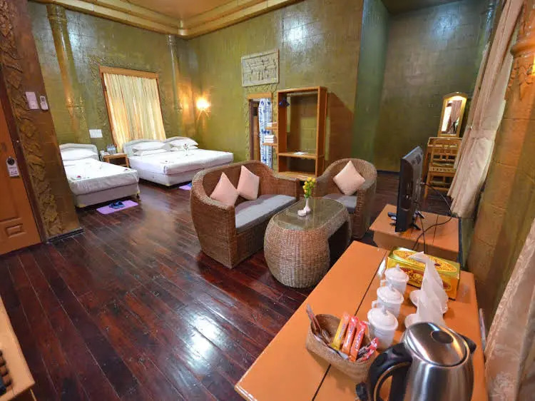 Sittwe Shwe Thazin Hotel — фото 4