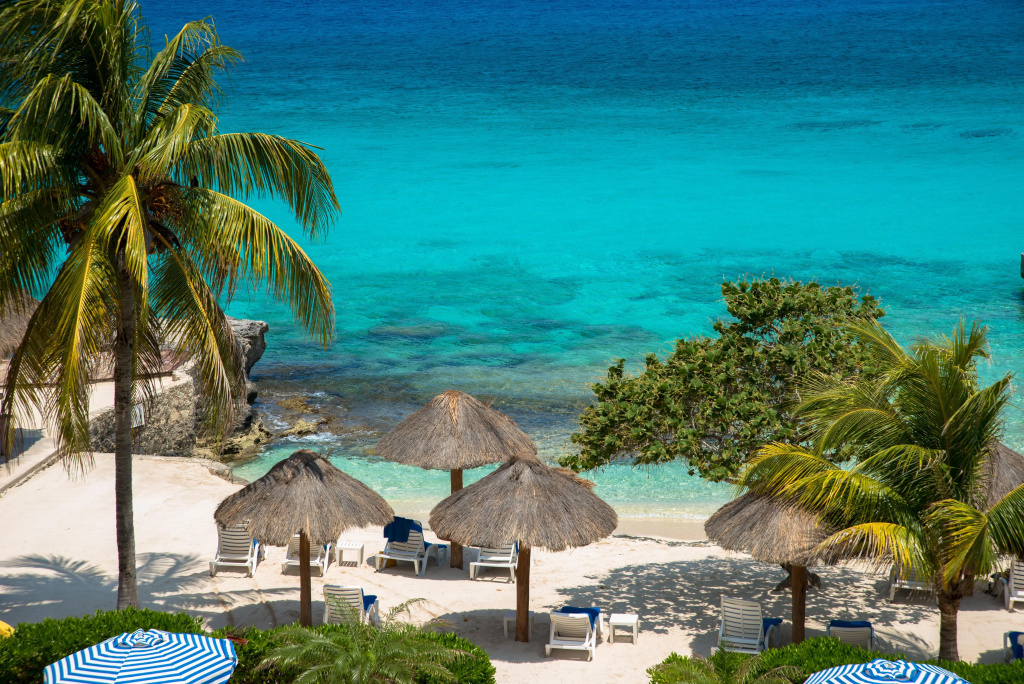 Beach & Waterfront