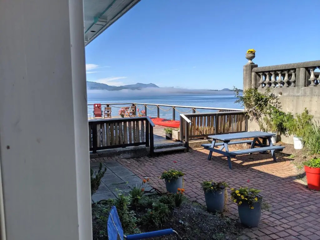 Standard Double room with garden view (full double bed)