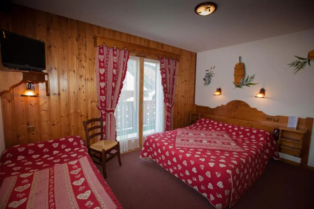 Hotel L'Ensoleillé - Chambres
