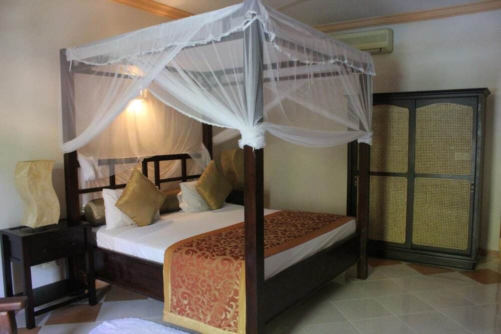 Hotel Bentota Village