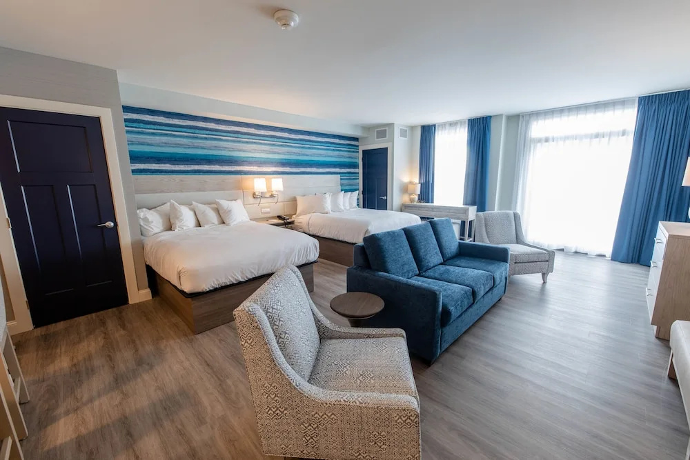 Double Suite (full double bed)