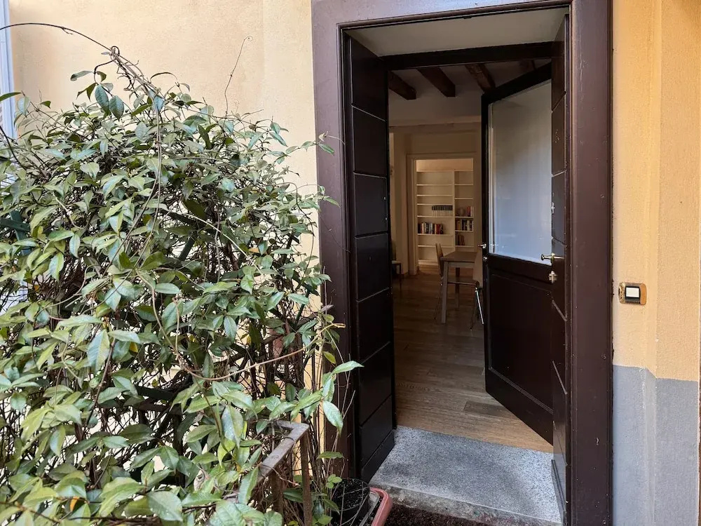 1-bed Flat Near The Duomo