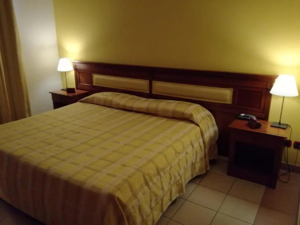 Superior Double room (full double bed)