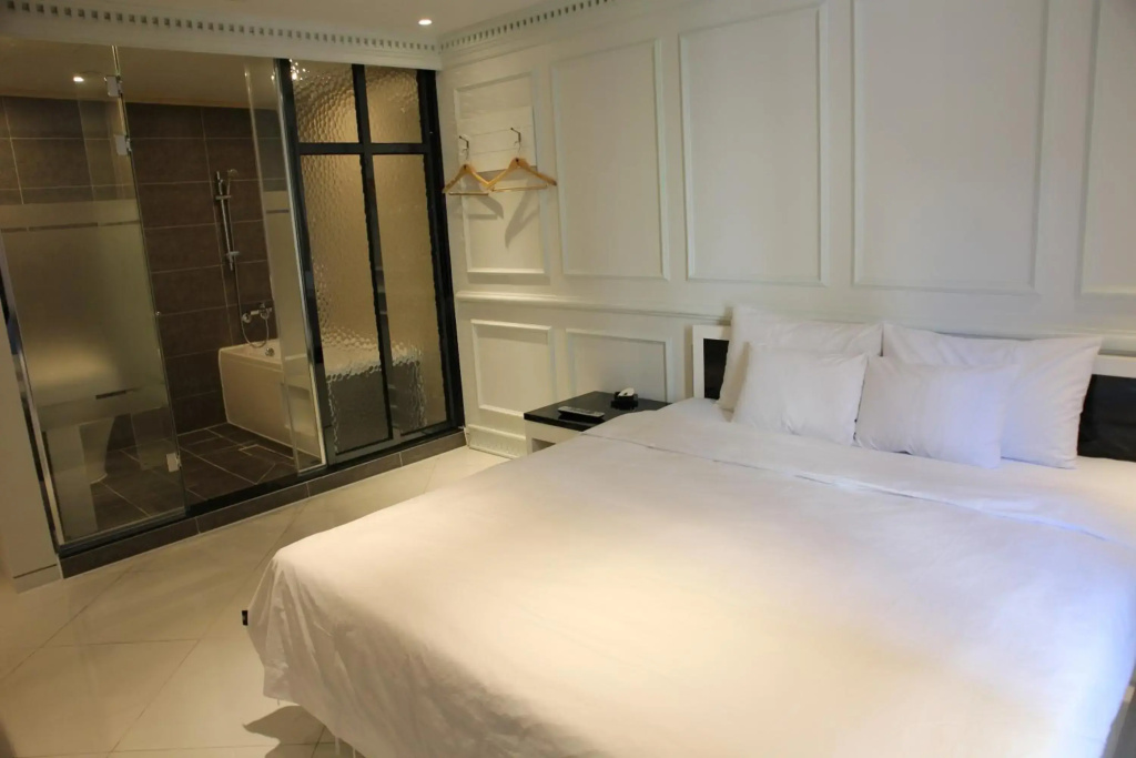 Отель Hotel Cullinan Jongno в Сеуле