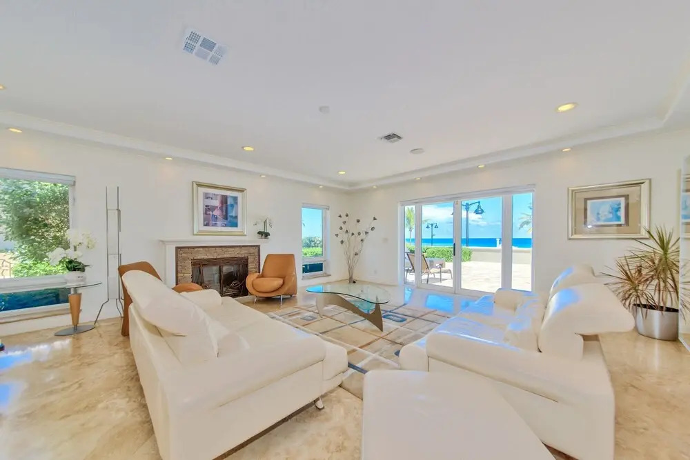 Beach Mansion — фото 4