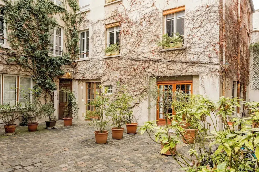 Superb Ac Apartment in the Heart of the Marais
