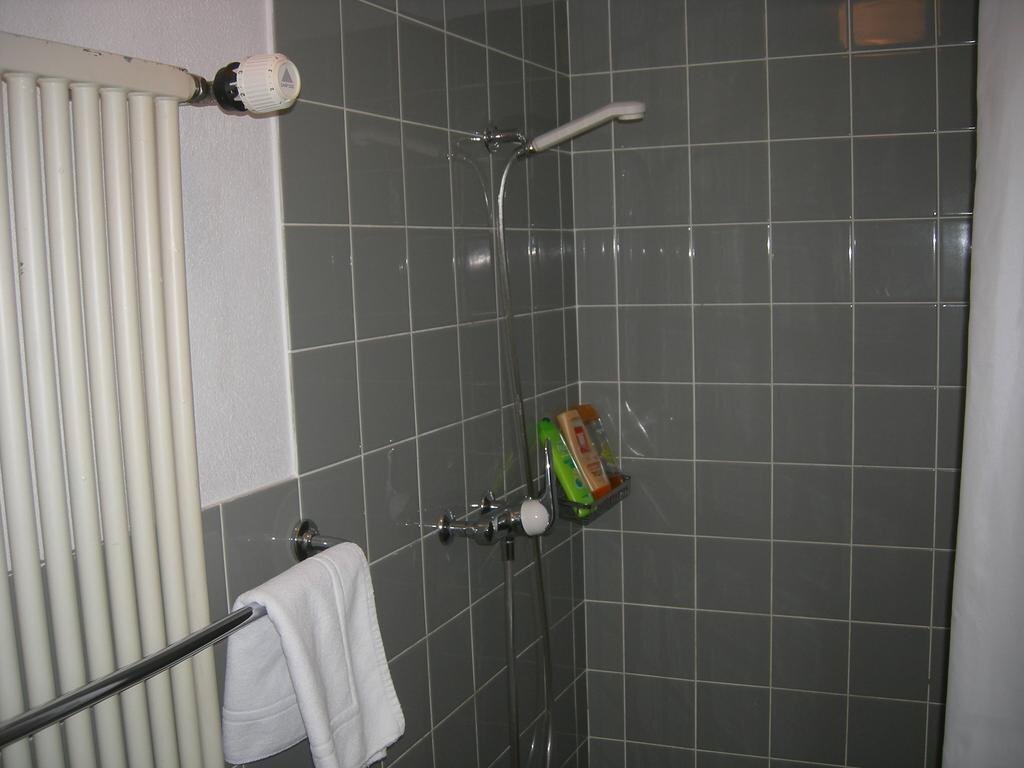 Image 10