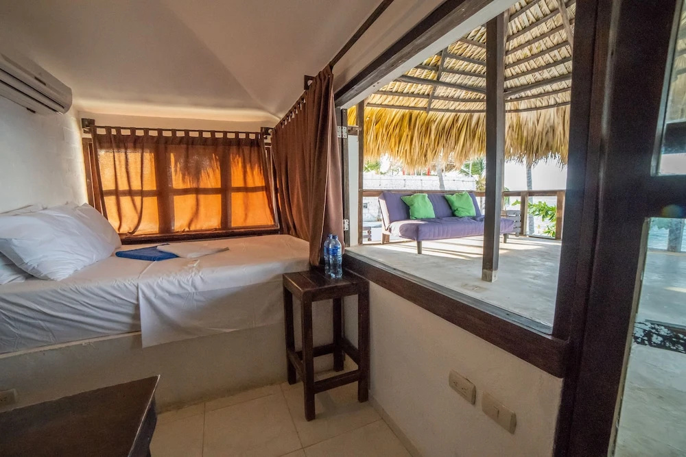 Capri Beach House - Chambres