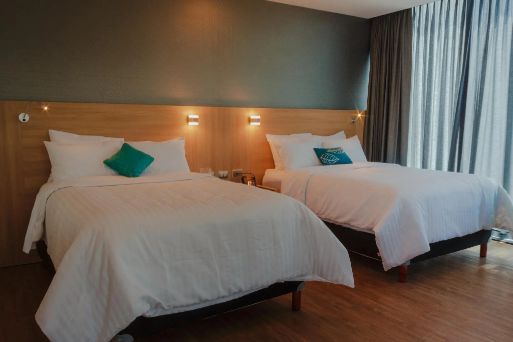 Standard Double room (full double bed)