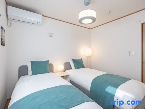 Hotel quality, 1 minute to the beach! Newly built rental villa in Nagahama, Yomitan