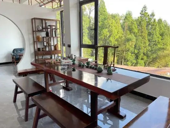 Baizhang Yijia Homestay
