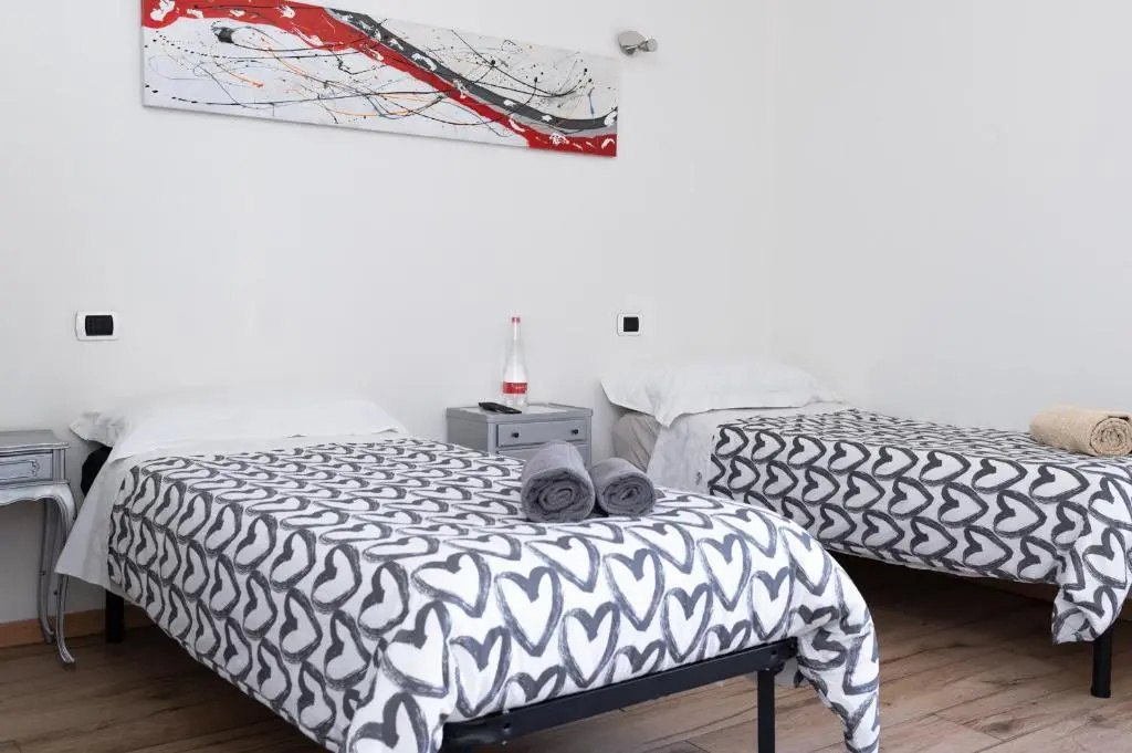 Economy room