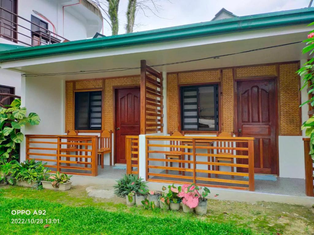 Economy Double room (full double bed)