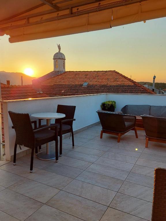 Guest House Korunić by null