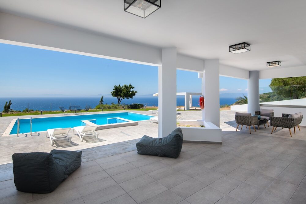 Monte Smith Luxury Villa 3 *