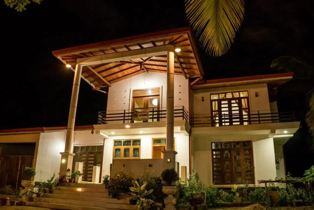 The Breeze Pinnawala Homestay