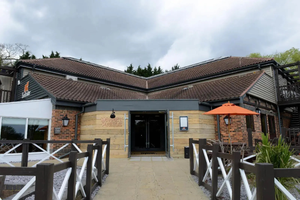 Premier Inn Chessington - Général