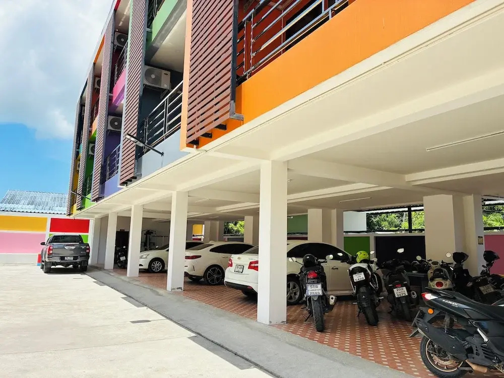 Rainbow Room No.13 Front of Haad Rin