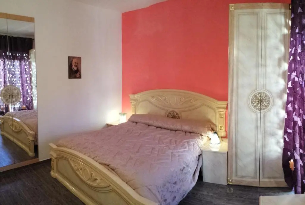 Standard Double room with balcony (full double bed)