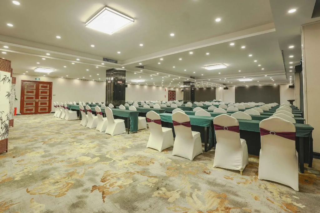 Hr Hotel — фото 4