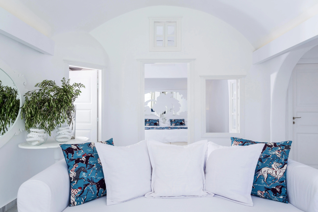 Canaves Oia Suites image General