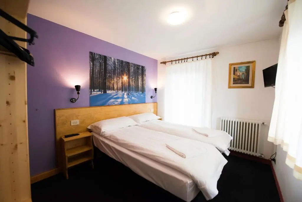 Standard Triple room with balcony