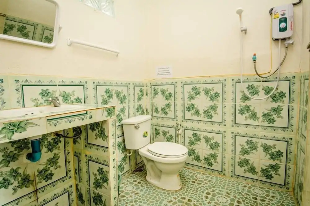 Sarm Mork Guesthouse - Chambres