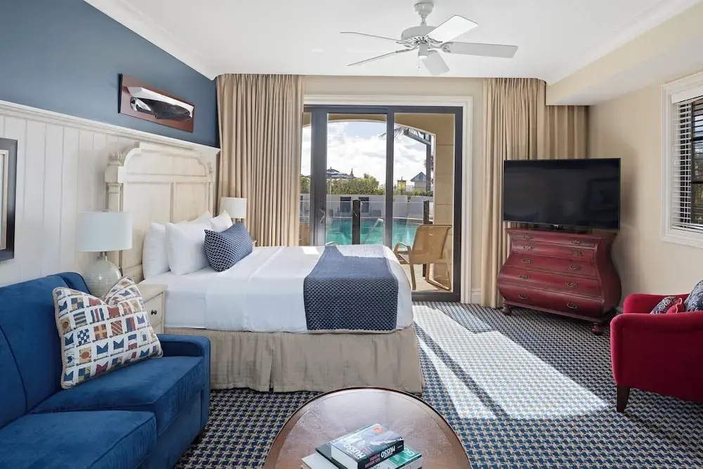 Double Studio with pool view (full double bed)