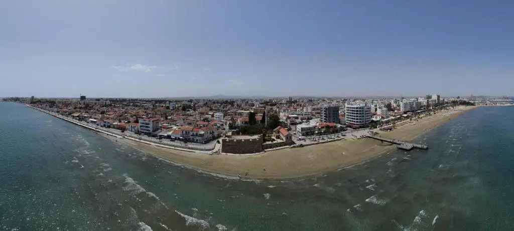Beach & Waterfront