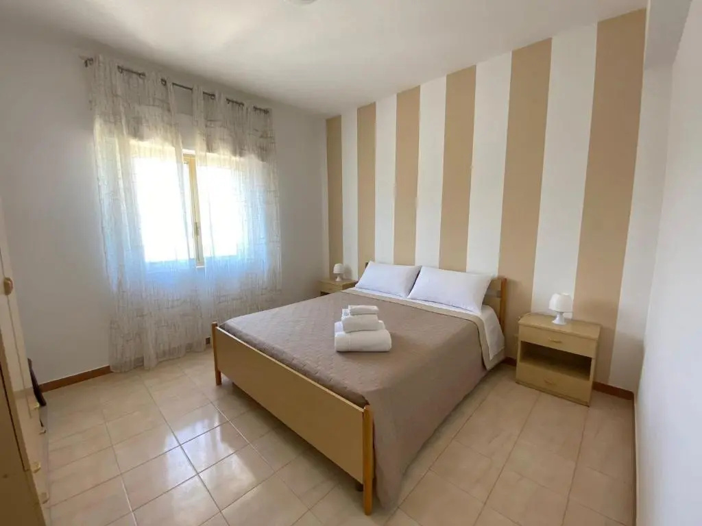 2 Bedrooms Basement Apartment