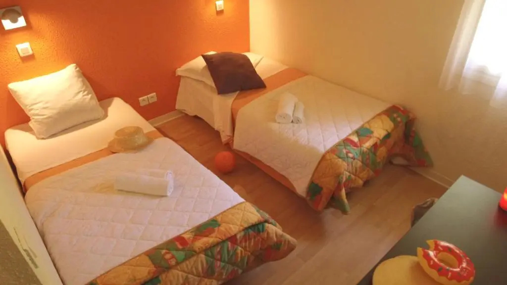 VVF Sud Aveyron, Brusque - Chambres