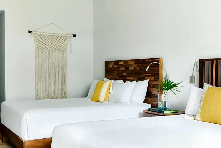 Premium Quadruple room