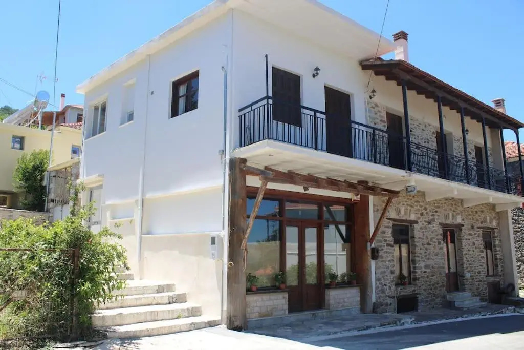 Άγιος Πέτρος 1924 Studios 1