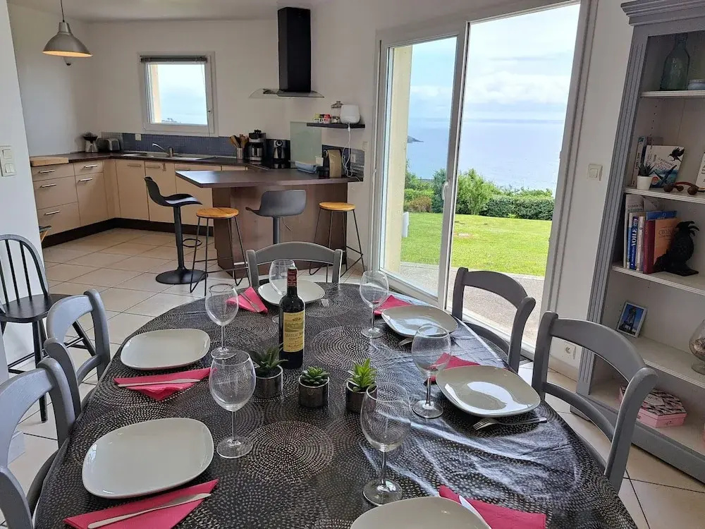 Afficher la photo 7 — Villa in Crozon With Sea Views & Sandy Beach