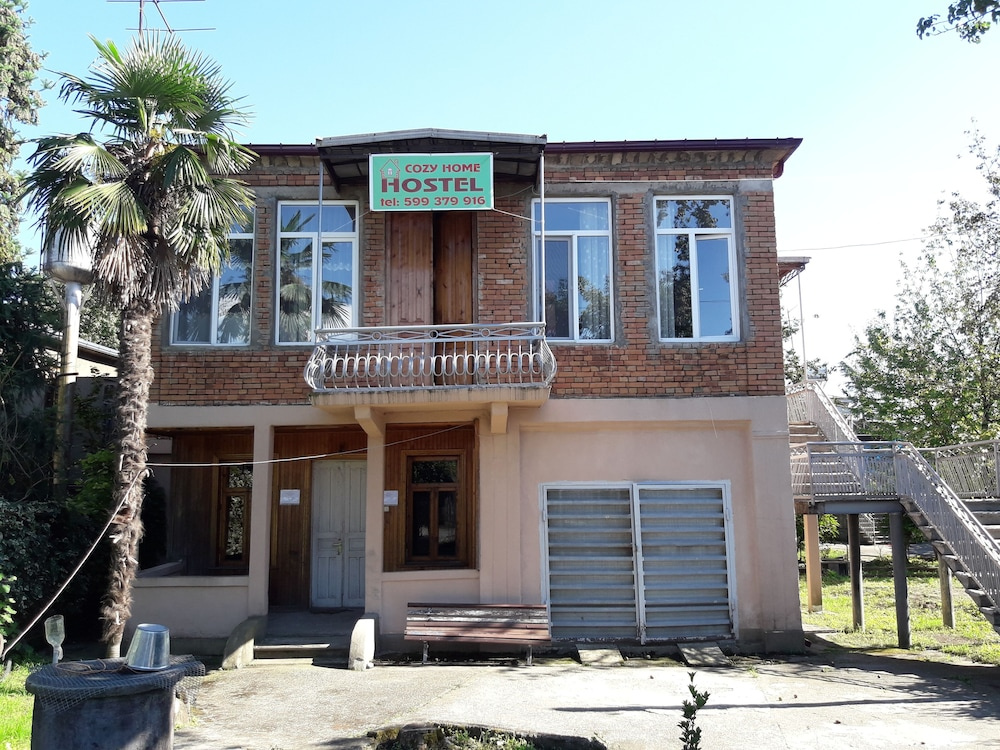 Cozy Home Hostel