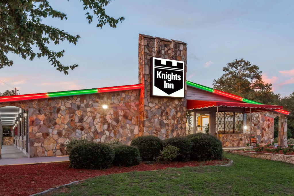 Knights Inn Columbia