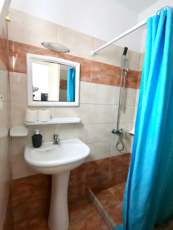 Double Studio with pool view (full double bed)